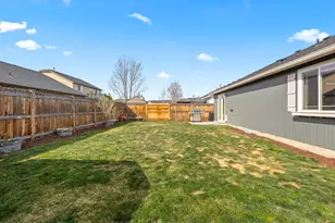 3174 SW Cascade Ave, Redmond, OR 97756 - Photo 28