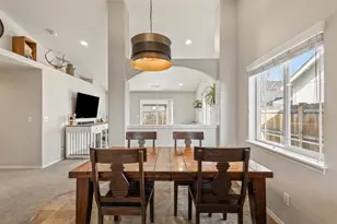 3174 SW Cascade Ave, Redmond, OR 97756 - Photo 10