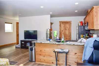 310 E Rapp Road, Talent, OR 97540 - Photo 16