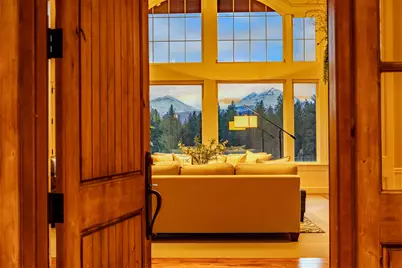 69485 Deer Ridge Road, Sisters, OR 97759 - Photo 2