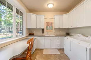 69485 Deer Ridge Rd, Sisters, OR 97759 - Photo 56