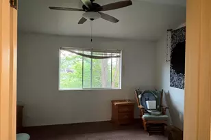 310 NE Terry Ln, Grants Pass, OR 97526 - Photo 4