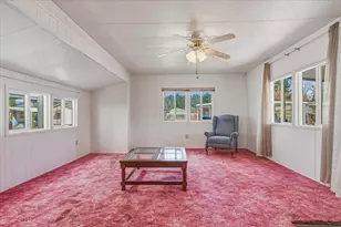 325 Sandlewood Dr, Grants Pass, OR 97526 - Photo 8