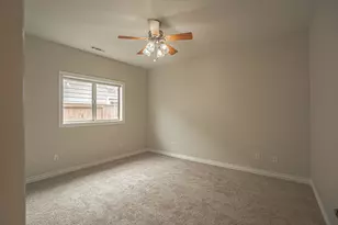 995 Pumpkin Ridge Dr, Eagle Point, OR 97524 - Photo 32