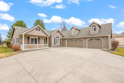 3790 SW Gene Sarazan Drive, Redmond, OR 97756 - Photo 1