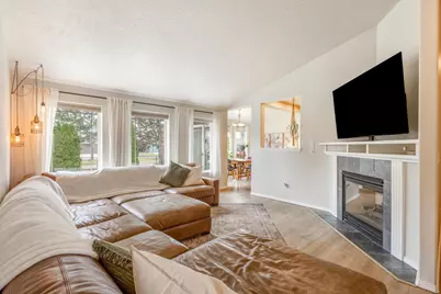3790 SW Gene Sarazan Drive, Redmond, OR 97756 - Photo 4