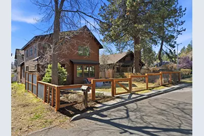 1365 NW Jacksonville Avenue, Bend, OR 97703 - Photo 2