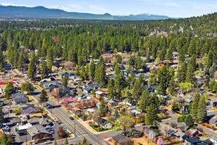 1365 NW Jacksonville Ave, Bend, OR 97703 - Photo 48