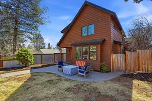 1365 NW Jacksonville Ave, Bend, OR 97703 - Photo 4