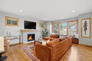 1365 NW Jacksonville Ave, Bend, OR 97703 - Photo 8