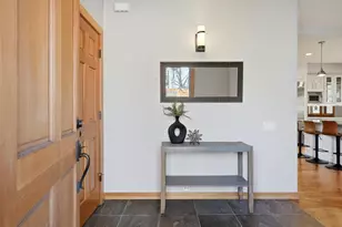 1365 NW Jacksonville Ave, Bend, OR 97703 - Photo 2