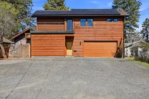 1365 NW Jacksonville Ave, Bend, OR 97703 - Photo 42