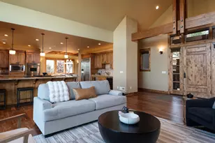 3419 NW Fairway Heights Dr, Bend, OR 97703 - Photo 10