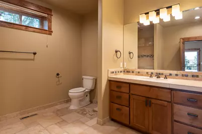 3419 NW Fairway Heights Drive, Bend, OR 97703 - Photo 36