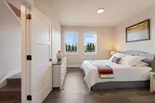 20534 Empire Ave, Bend, OR 97701 - Photo 4