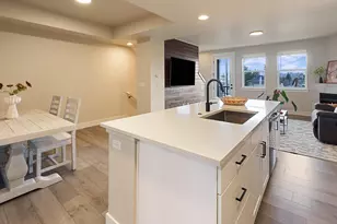 20534 Empire Ave, Bend, OR 97701 - Photo 18