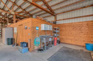 10000 SW Lyons Dr, Culver, OR 97734 - Photo 68