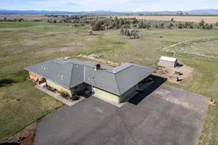 2250 NW Elm Ln, Madras, OR 97741 - Photo 32