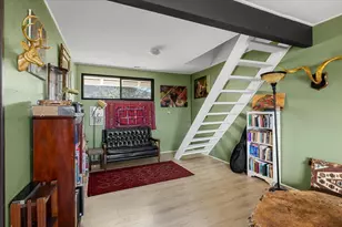 345 Carmen Rd, Talent, OR 97540 - Photo 10