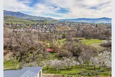 852 Oak Street, Ashland, OR 97520 - Photo 86