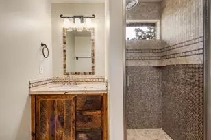 63950 Tyler Rd, Bend, OR 97703 - Photo 32