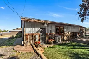 63950 Tyler Rd, Bend, OR 97703 - Photo 44