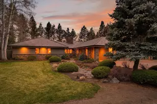 17995 N Course Ln, Sunriver, OR 97707 - Photo 2