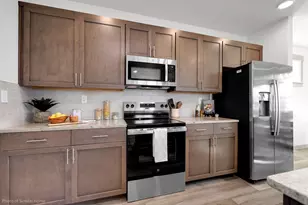 61065 NE Unity Pl, Bend, OR 97702 - Photo 2