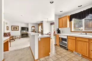 3059 SW 36th St, Redmond, OR 97756 - Photo 10