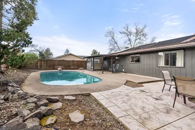 2532 Southport Way, Medford, OR 97504 - Photo 32