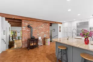 13327 Hwy 234, Gold Hill, OR 97525 - Photo 10