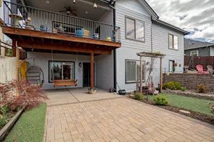 1050 Azure Way, Eagle Point, OR 97524 - Photo 32