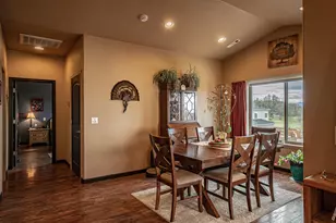 1050 Azure Way, Eagle Point, OR 97524 - Photo 12