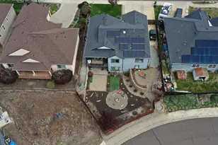 1050 Azure Way, Eagle Point, OR 97524 - Photo 34