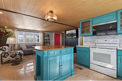 64900 Hunnell Road #UNIT 12, Bend, OR 97703 - Photo 12