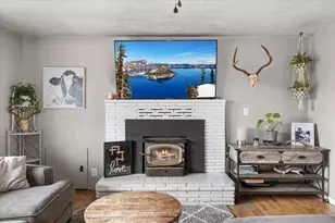 2480 Thorn Oak Dr, Medford, OR 97501 - Photo 6