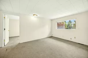 1206 NW Conklin Ave, Grants Pass, OR 97526 - Photo 28