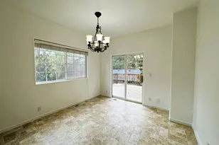 2069 NE Hollowtree Ln, Bend, OR 97701 - Photo 16