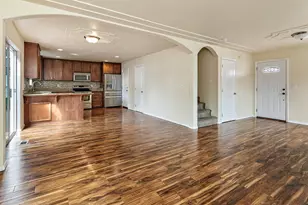 450 Freeman Rd, Central Point, OR 97502 - Photo 4