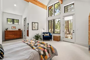 56670 Sunstone Loop, Bend, OR 97707 - Photo 4