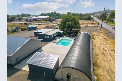 3990 NW Canal Boulevard, Redmond, OR 97756 - Photo 38