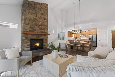 19811 Kenzie Avenue, Bend, OR 97702 - Photo 6