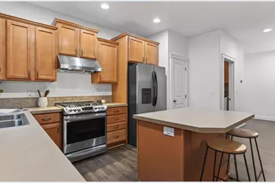 19811 Kenzie Avenue, Bend, OR 97702 - Photo 10