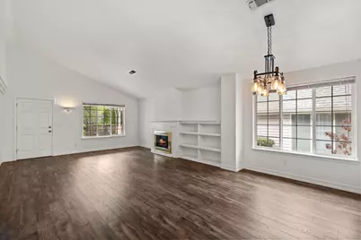 3535 S Village Drive, Medford, OR 97504 - Photo 10