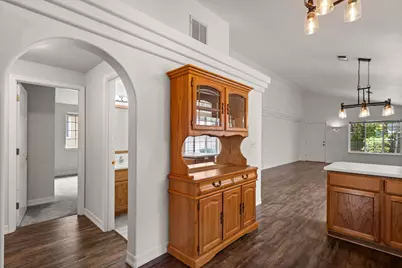 3535 S Village Drive, Medford, OR 97504 - Photo 18