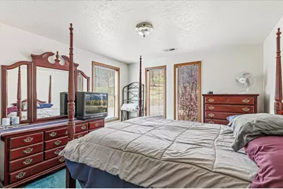 500 Mary Ann Drive, Jacksonville, OR 97530 - Photo 22