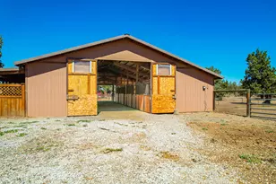 2218 SW 79th St, Redmond, OR 97756 - Photo 24