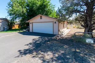 2218 SW 79th St, Redmond, OR 97756 - Photo 24