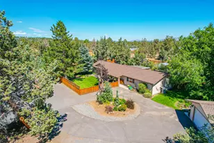 2218 SW 79th St, Redmond, OR 97756 - Photo 4
