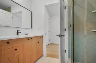 633 NE Marshall Ave, Bend, OR 97701 - Photo 18